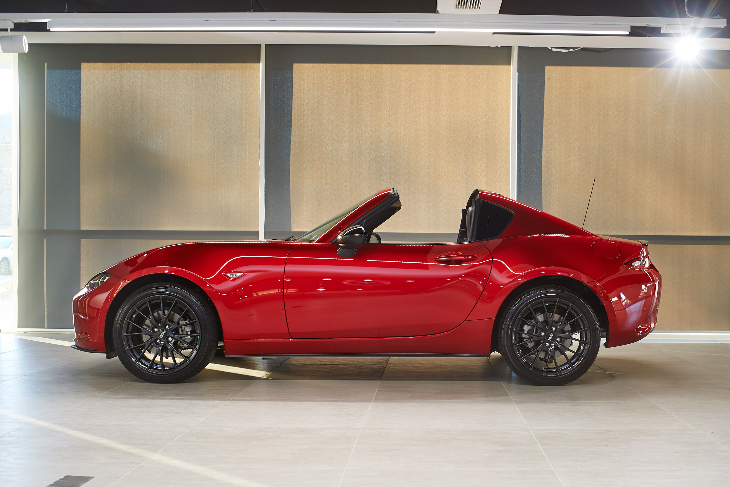 Mazda MX-5 RF Launch Edition side roof down