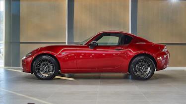 Mazda MX-5 RF Launch Edition roof up