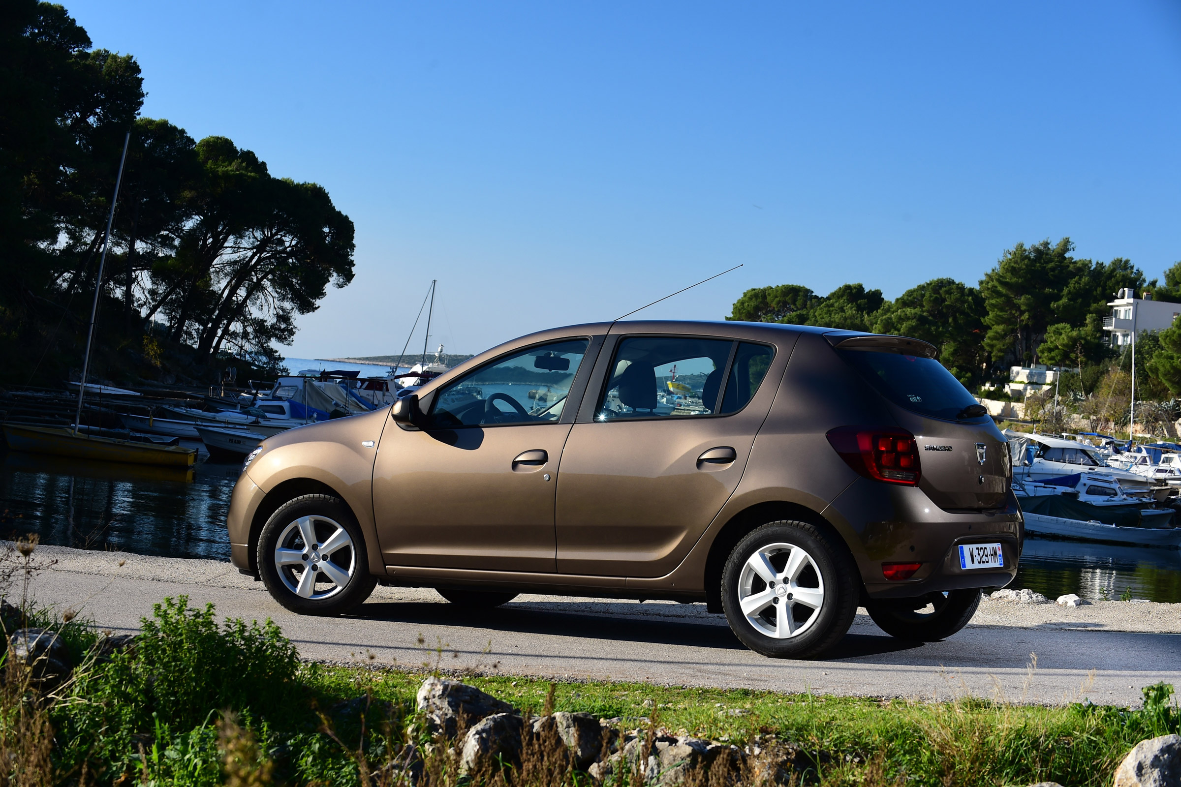 Dacia Sandero 2017 facelift side