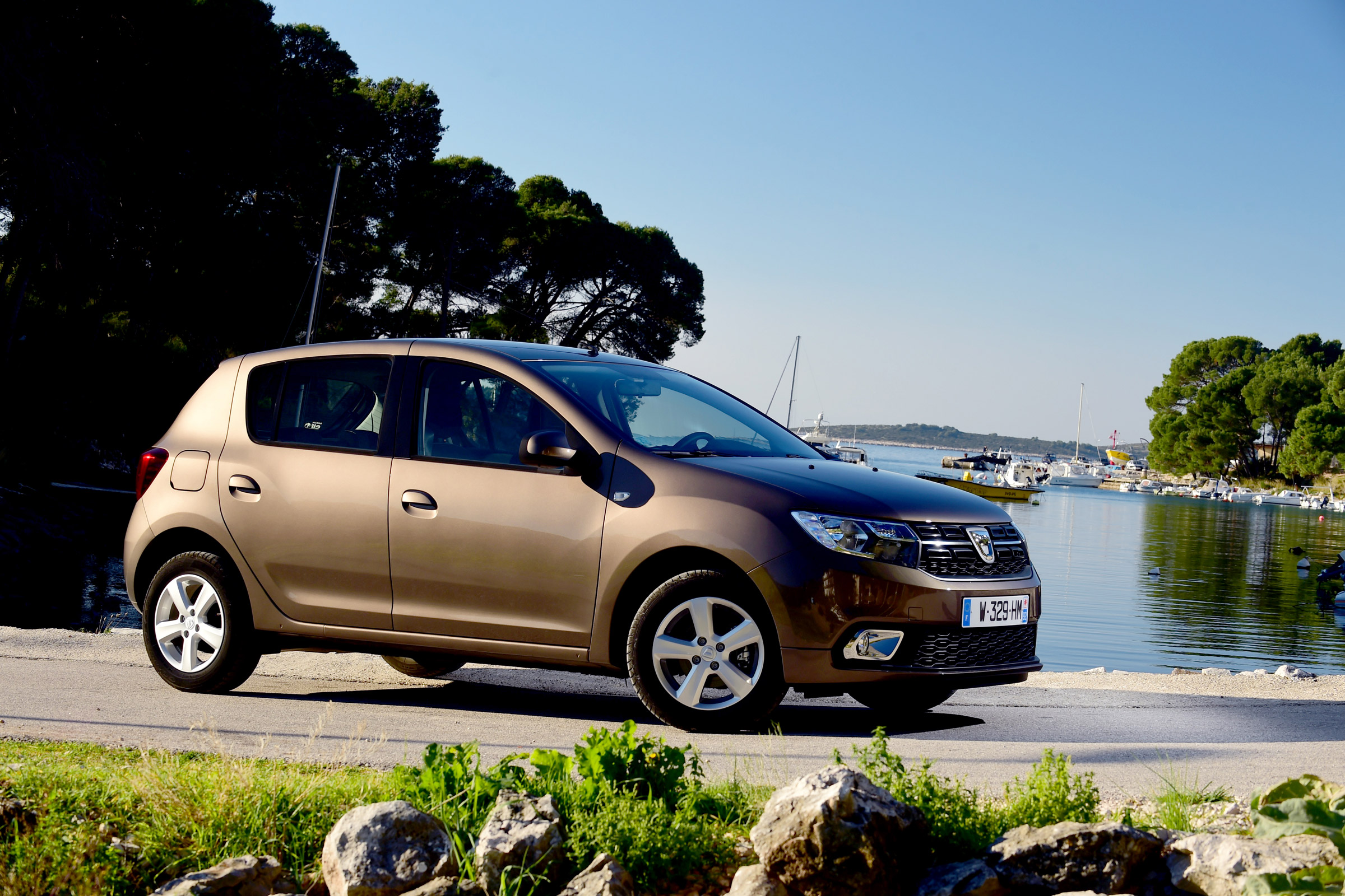 Dacia Sandero 2017 facelift static