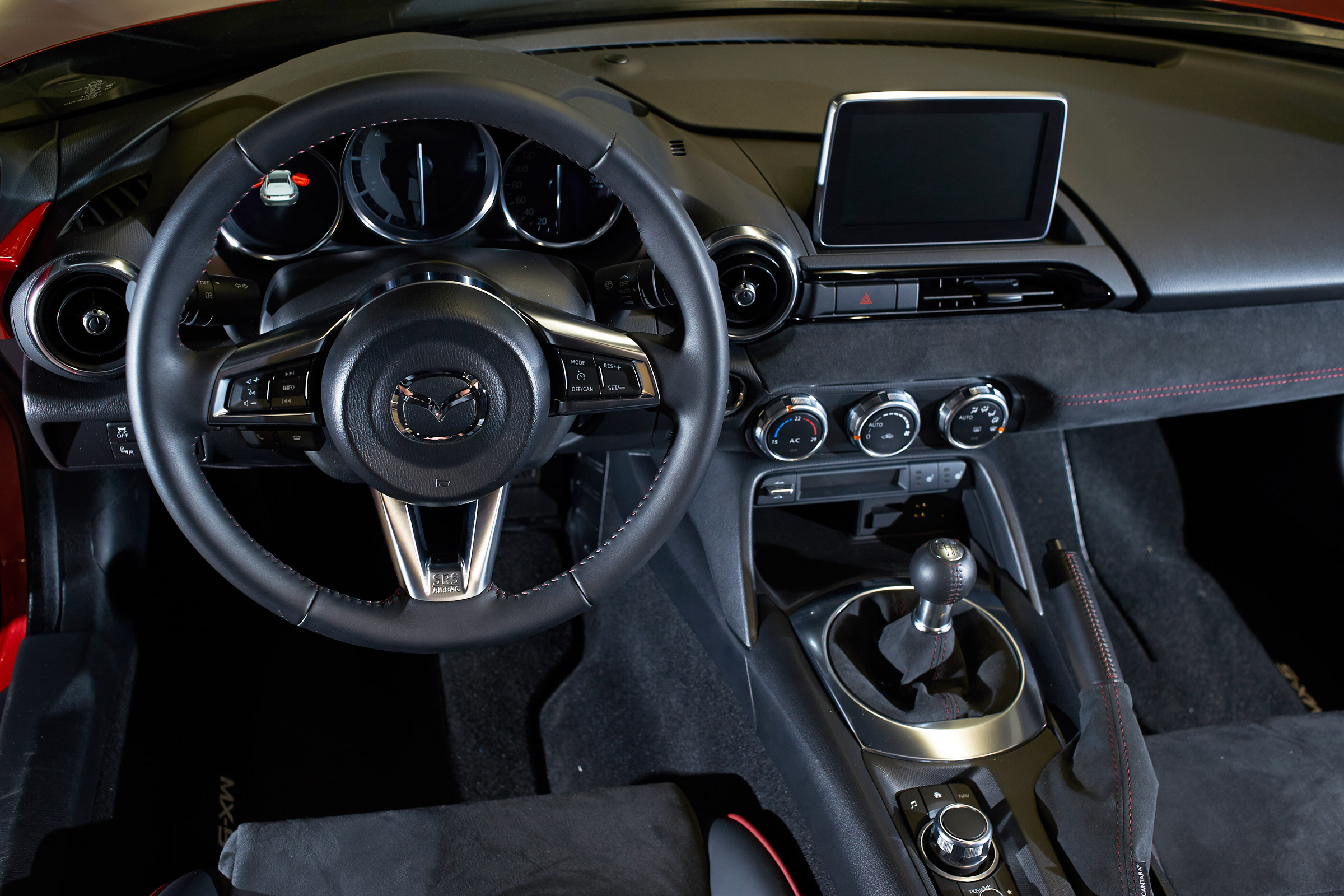 Mazda MX-5 RF Launch Edition dash