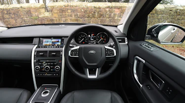 Land Rover Discovery Sport MY2107 - interior