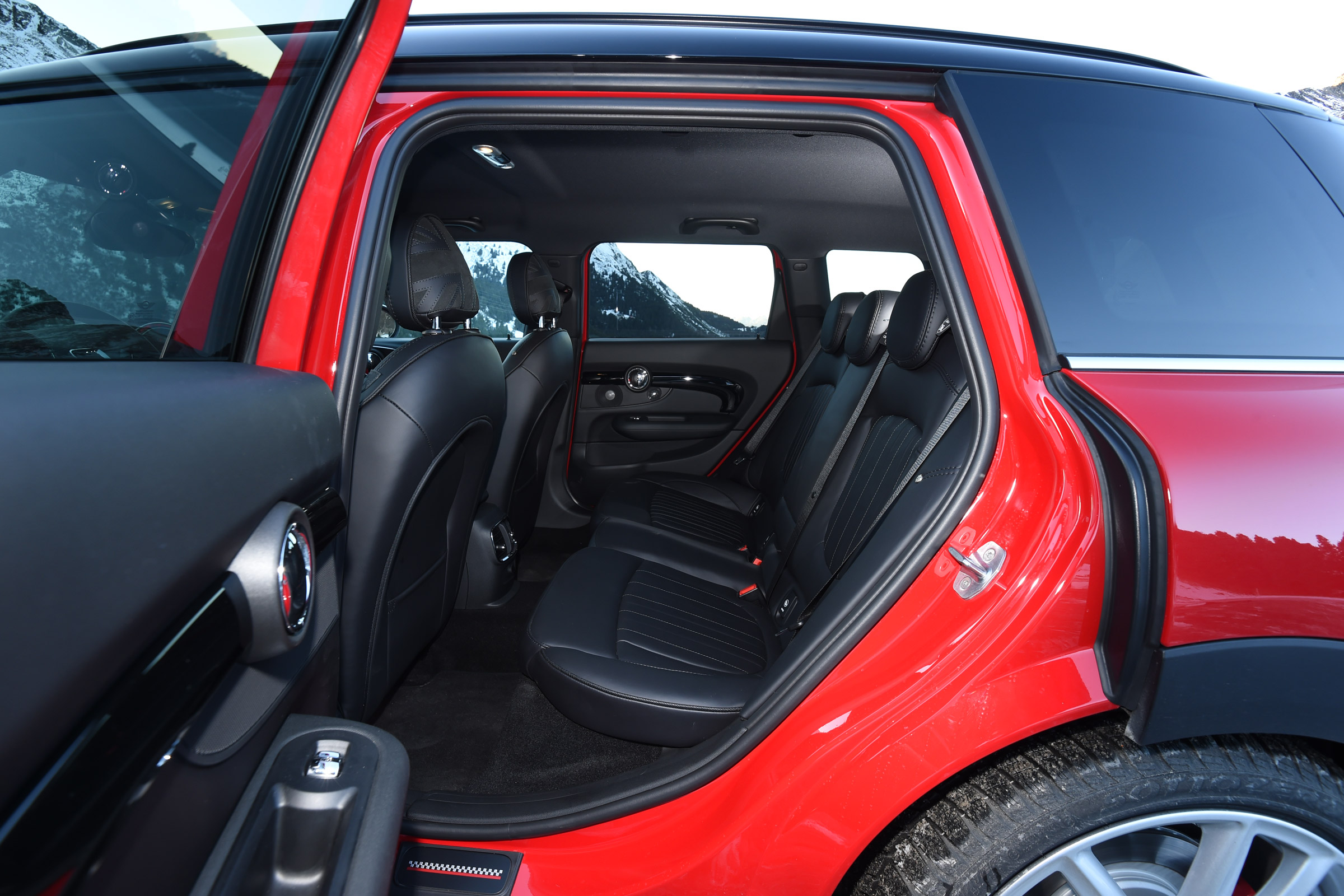 New MINI Clubman JCW 2017 rear door