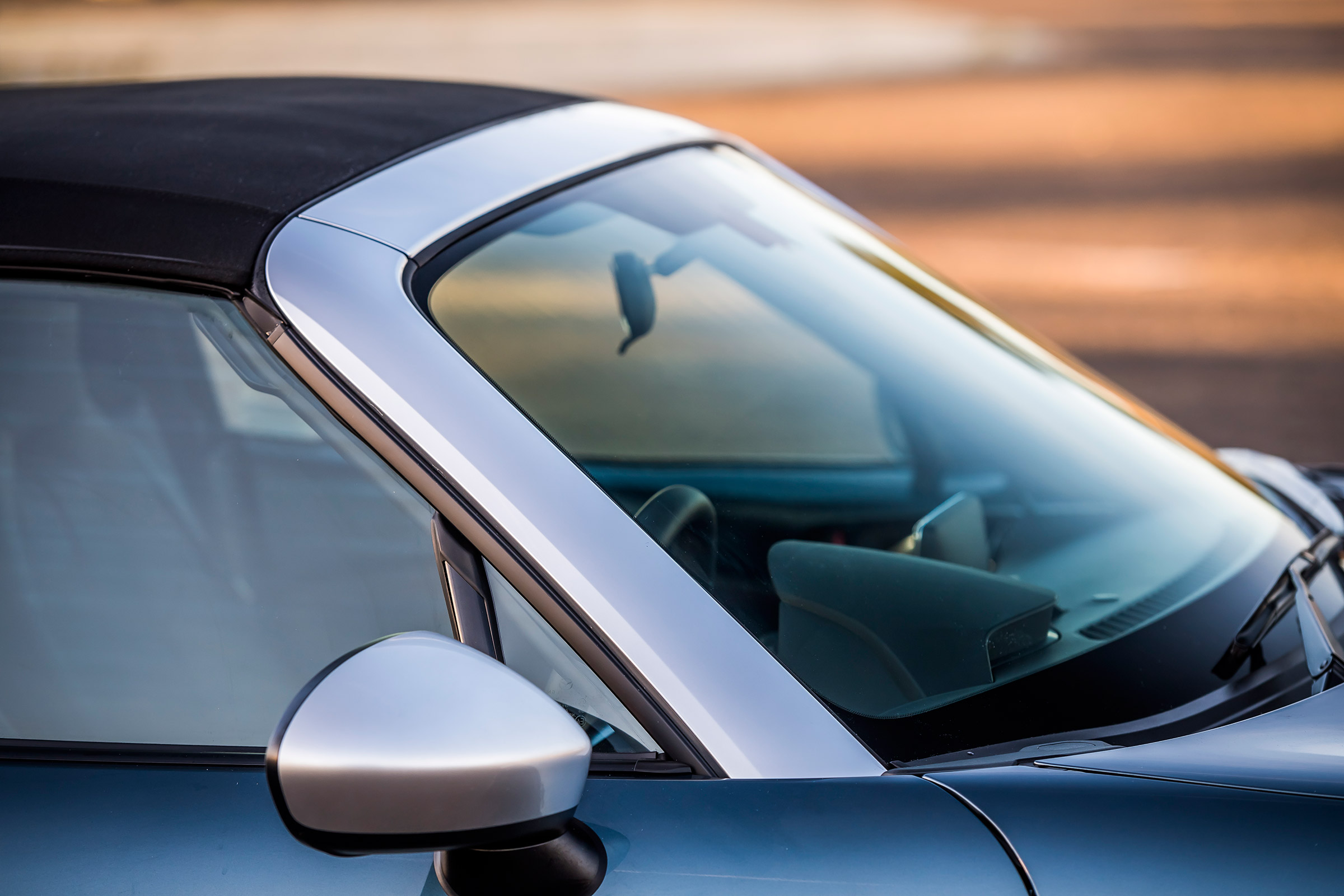 Mazda MX-5 Arctic 