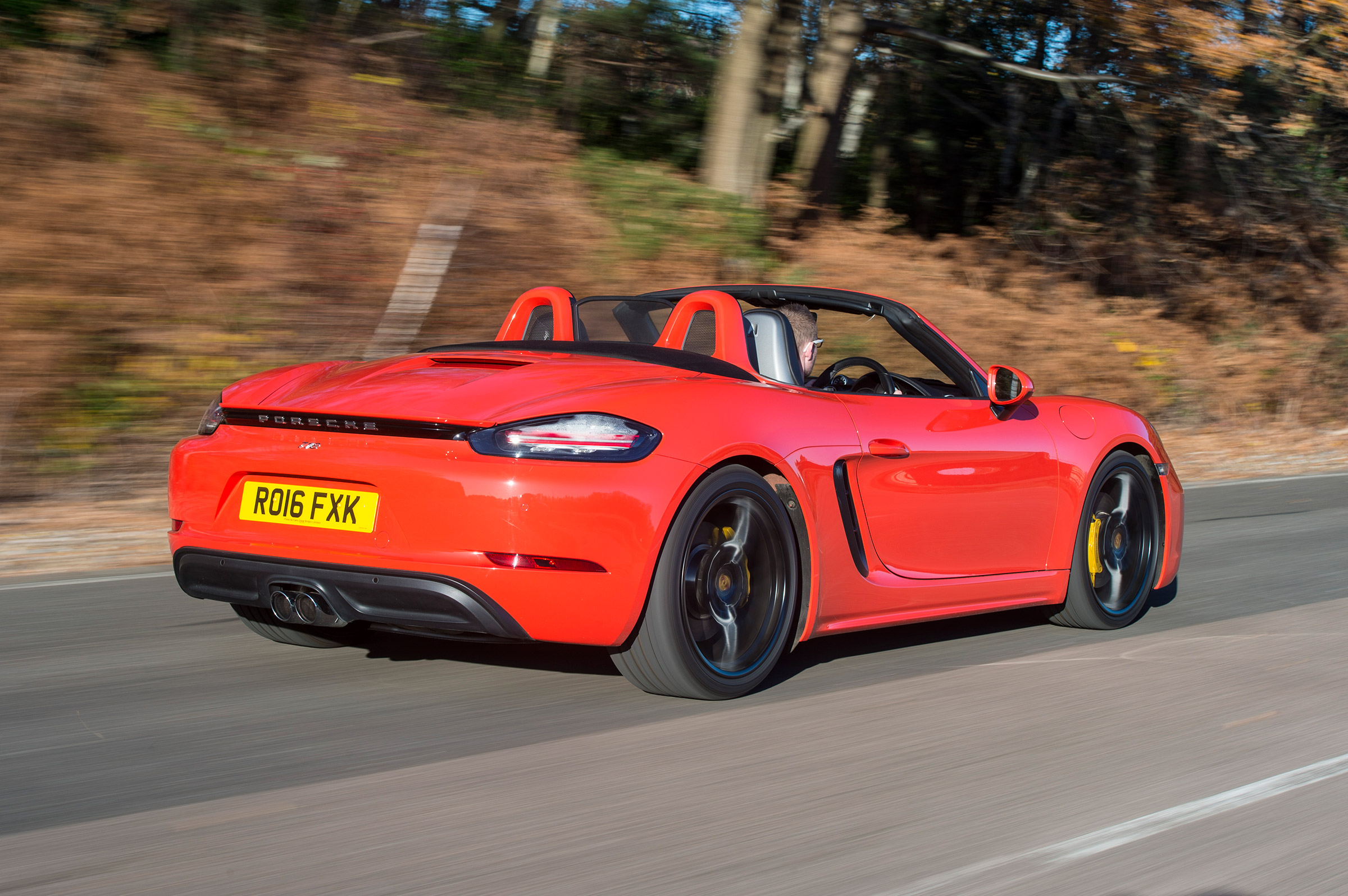 Porsche 718 Boxster S - rear action