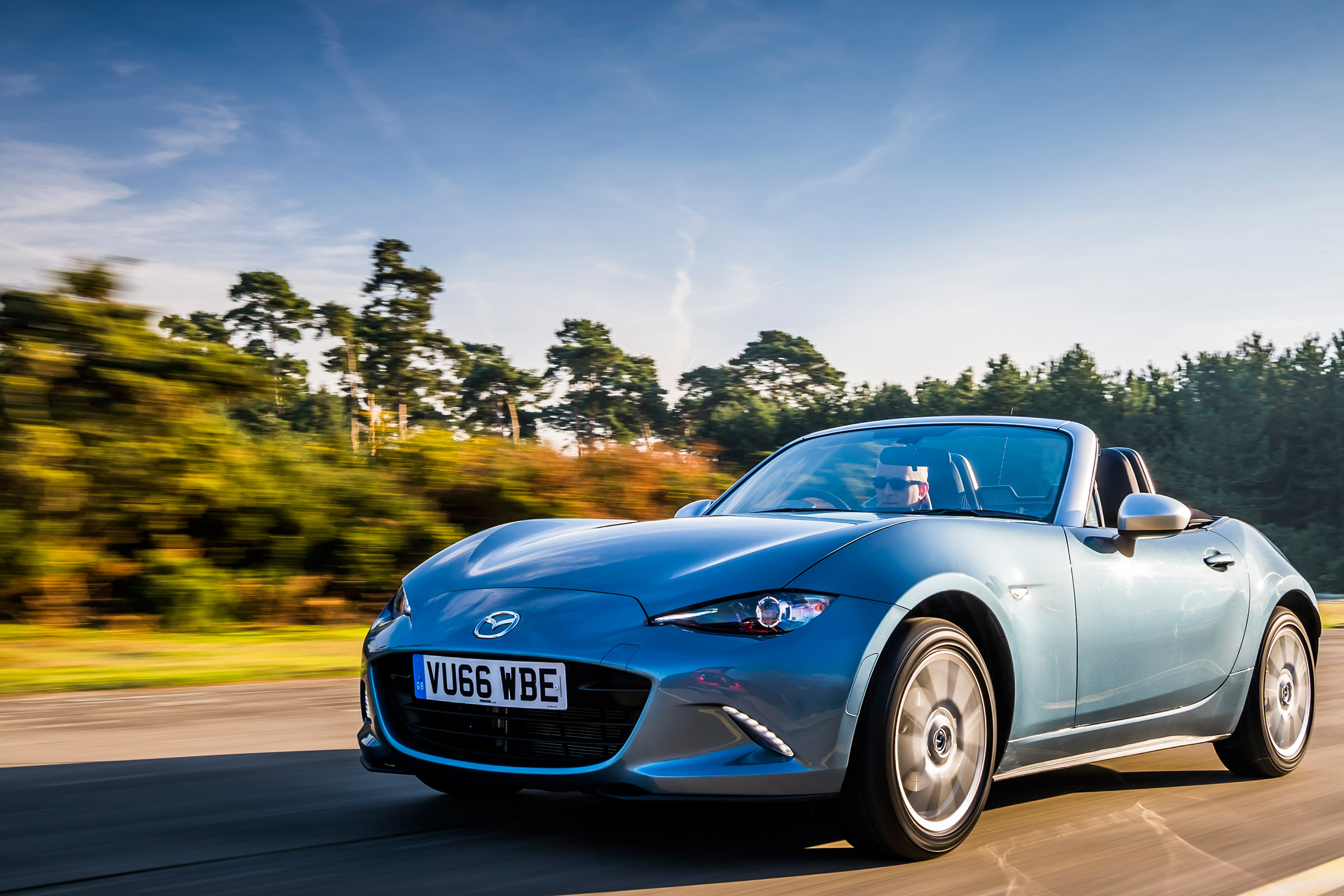 Mazda MX-5 Arctic 