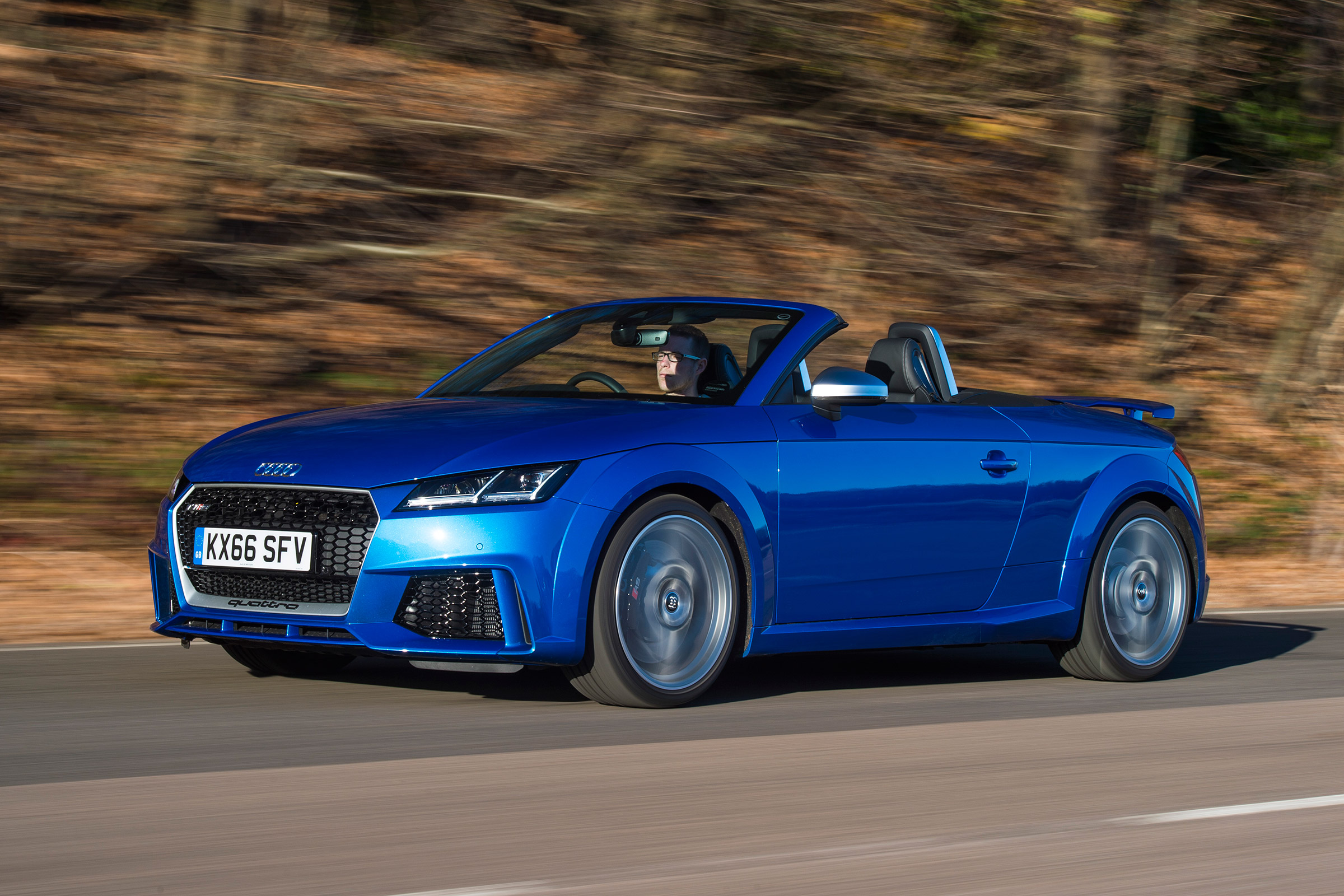Audi TT RS - front