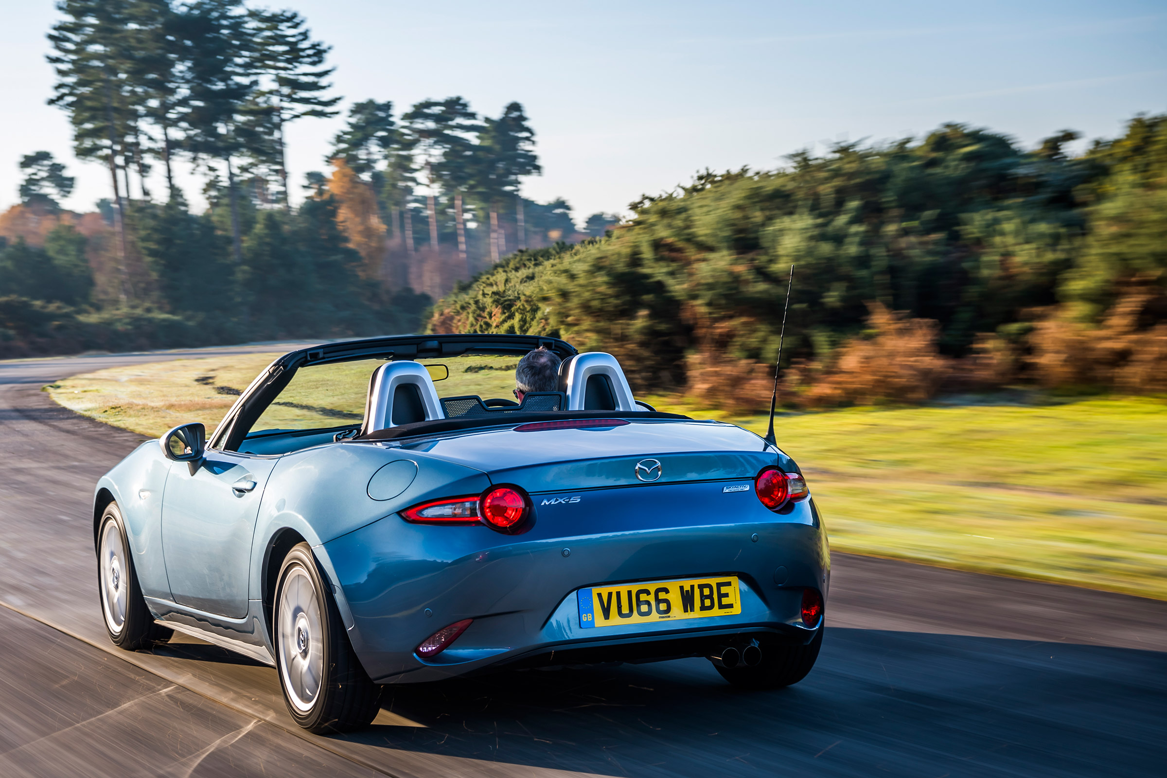 Mazda MX-5 Arctic 