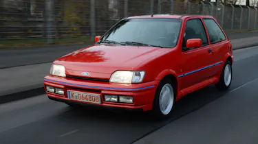 Ford Fiesta Mk3 - XR2i front tracking