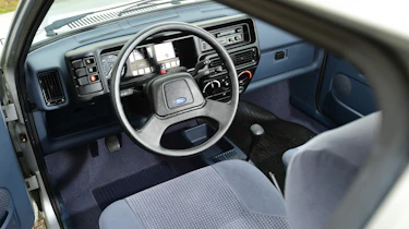 Ford Fiesta Mk2 - interior