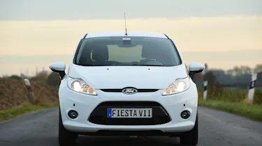 Ford Fiesta Mk6 - front