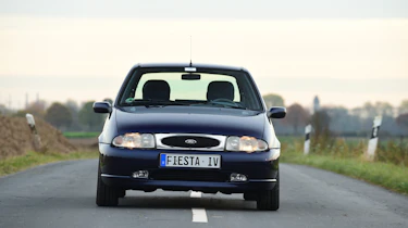 Ford Fiesta Mk4 - front