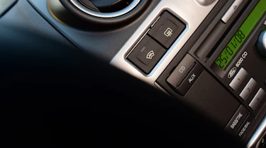 Ford Fiesta Mk5 - dashboard 2