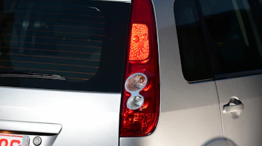 Ford Fiesta Mk5 - rear light