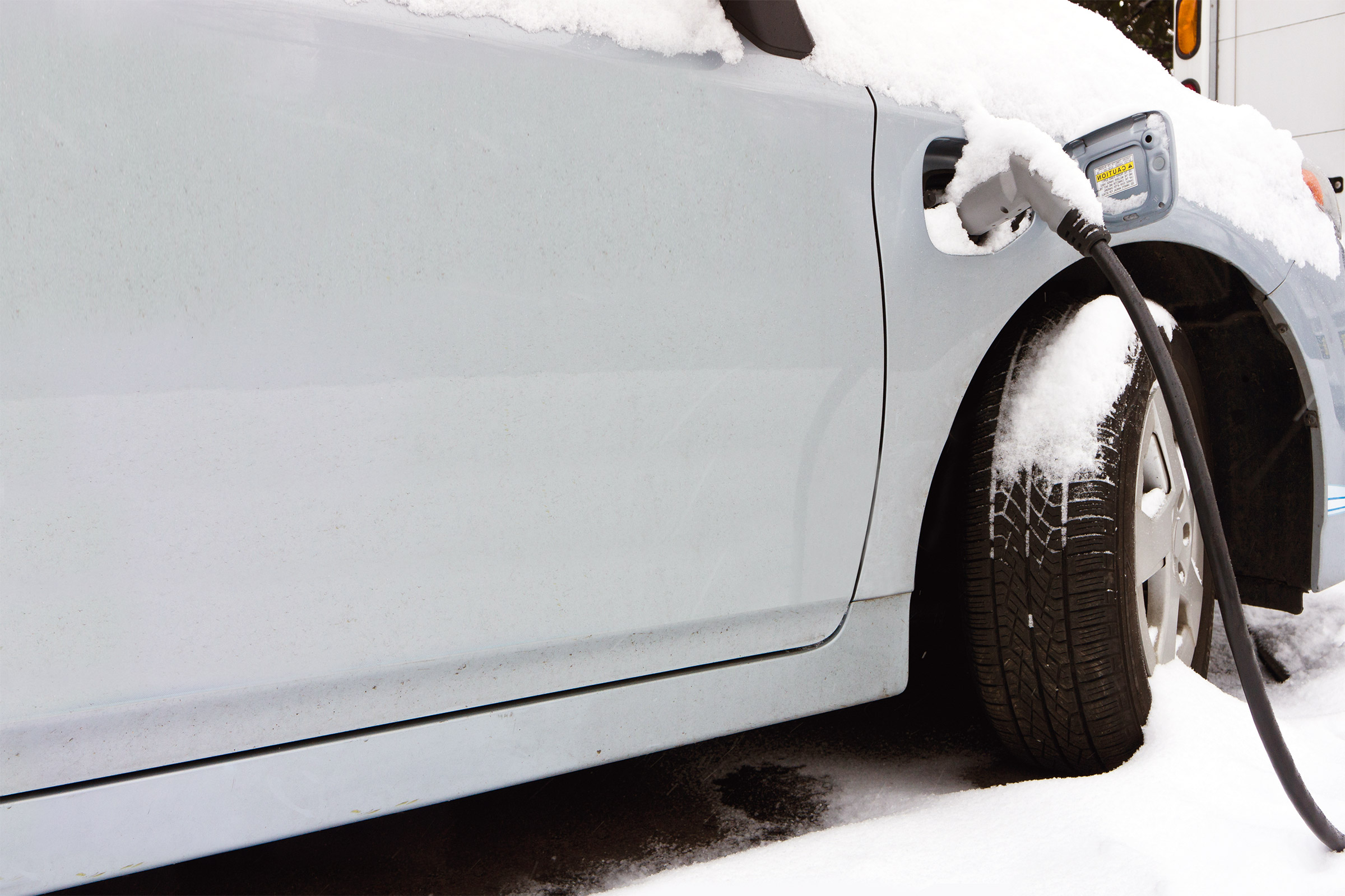 Used electric car - charging