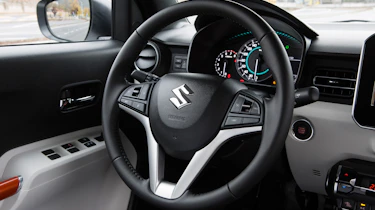 Suzuki Ignis 2016 2WD - interior