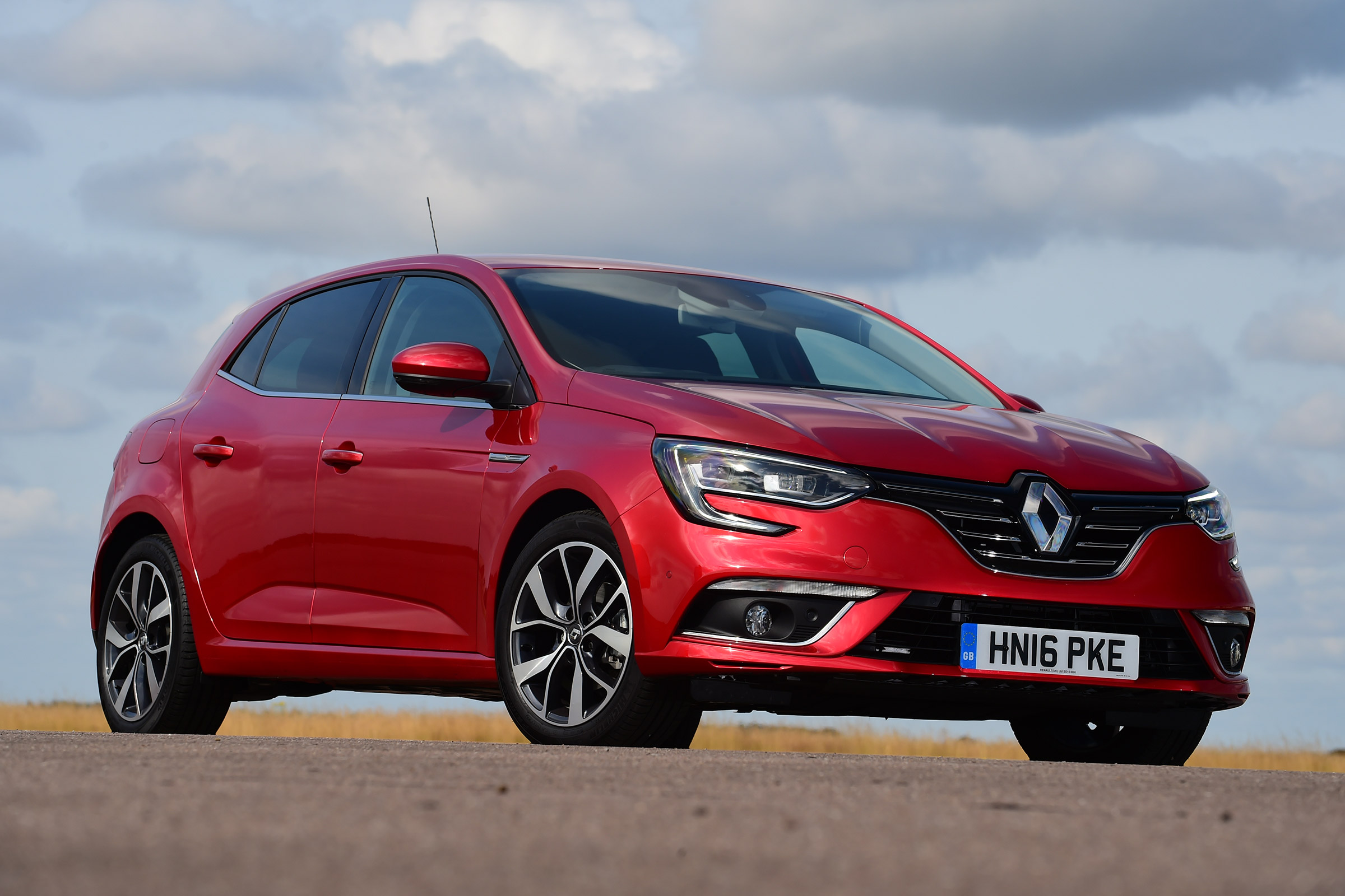 Renault Megane - front static
