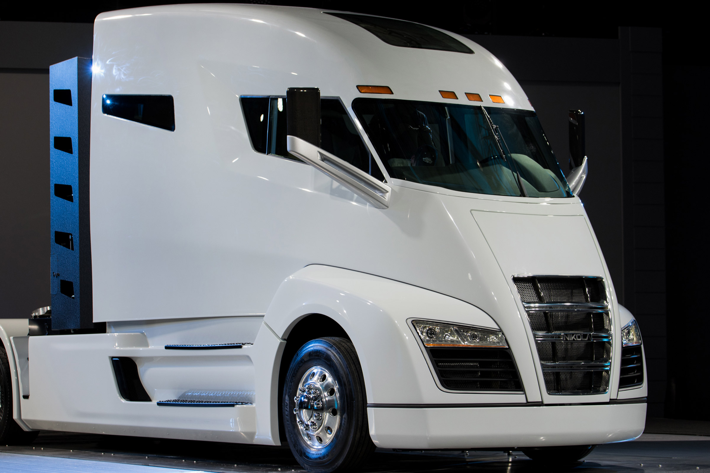 Nikola One truck