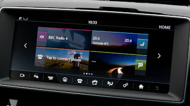 Jaguar XE - infotainment