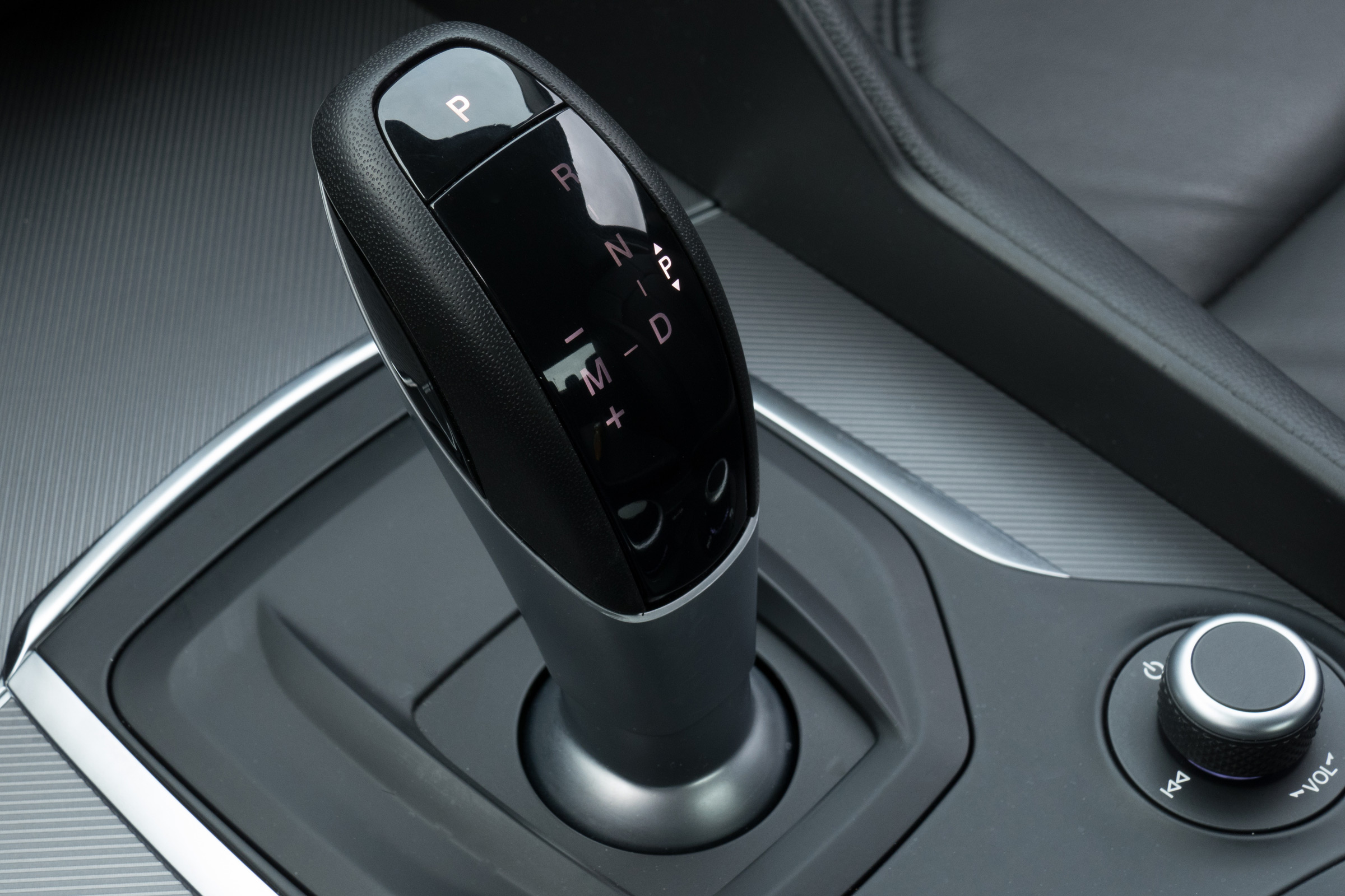 Alfa Romeo Giulia - gearlever