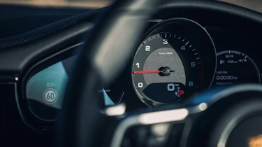 Porsche Panamera 4S diesel - instruments