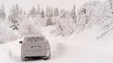 Peugeot 3008 Advanced Grip Control test rear snow