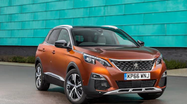 Peugeot 3008 front