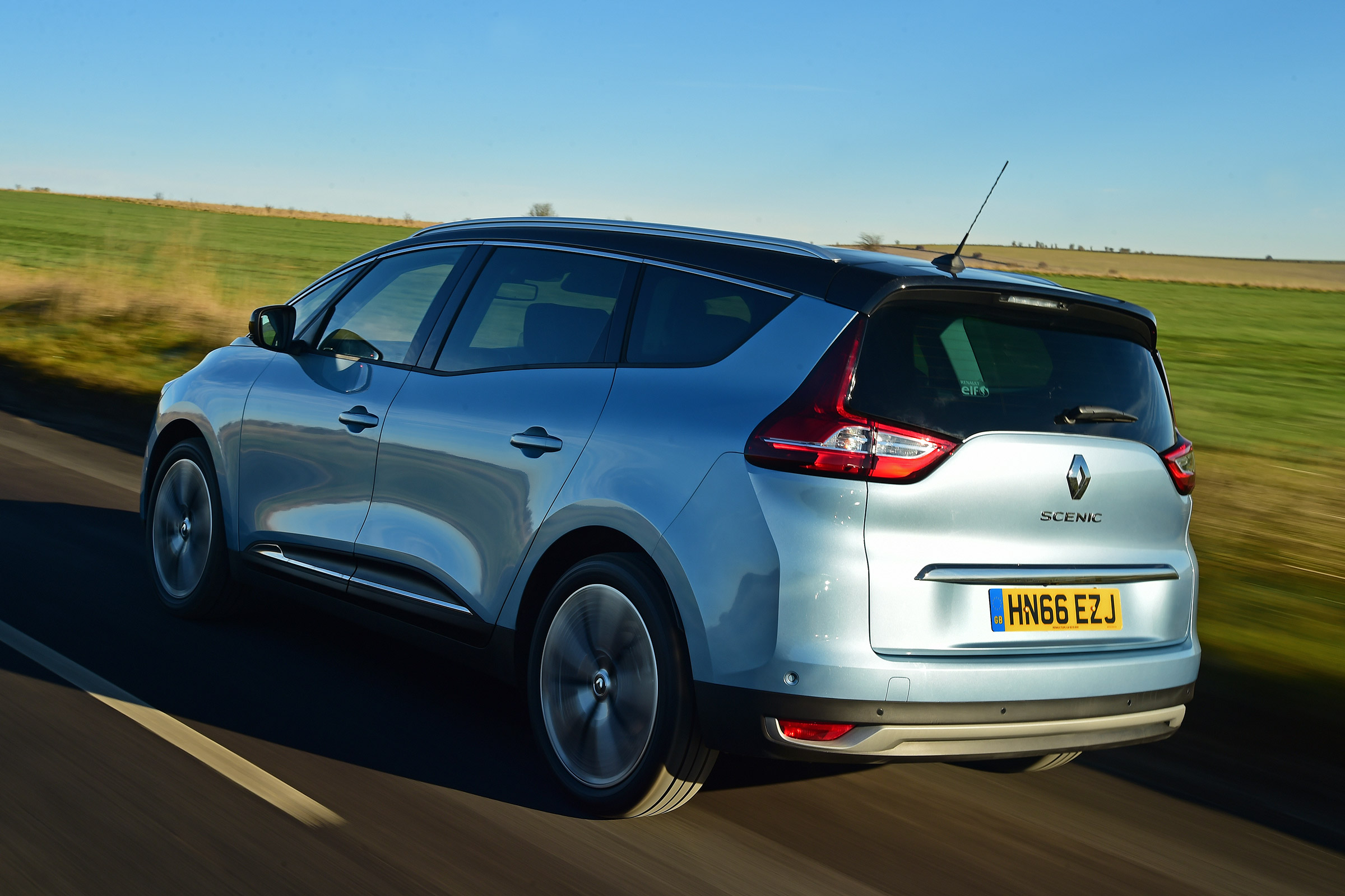 Renault Grand Scenic - rear