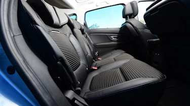 Renault Grand Scenic - rear seats