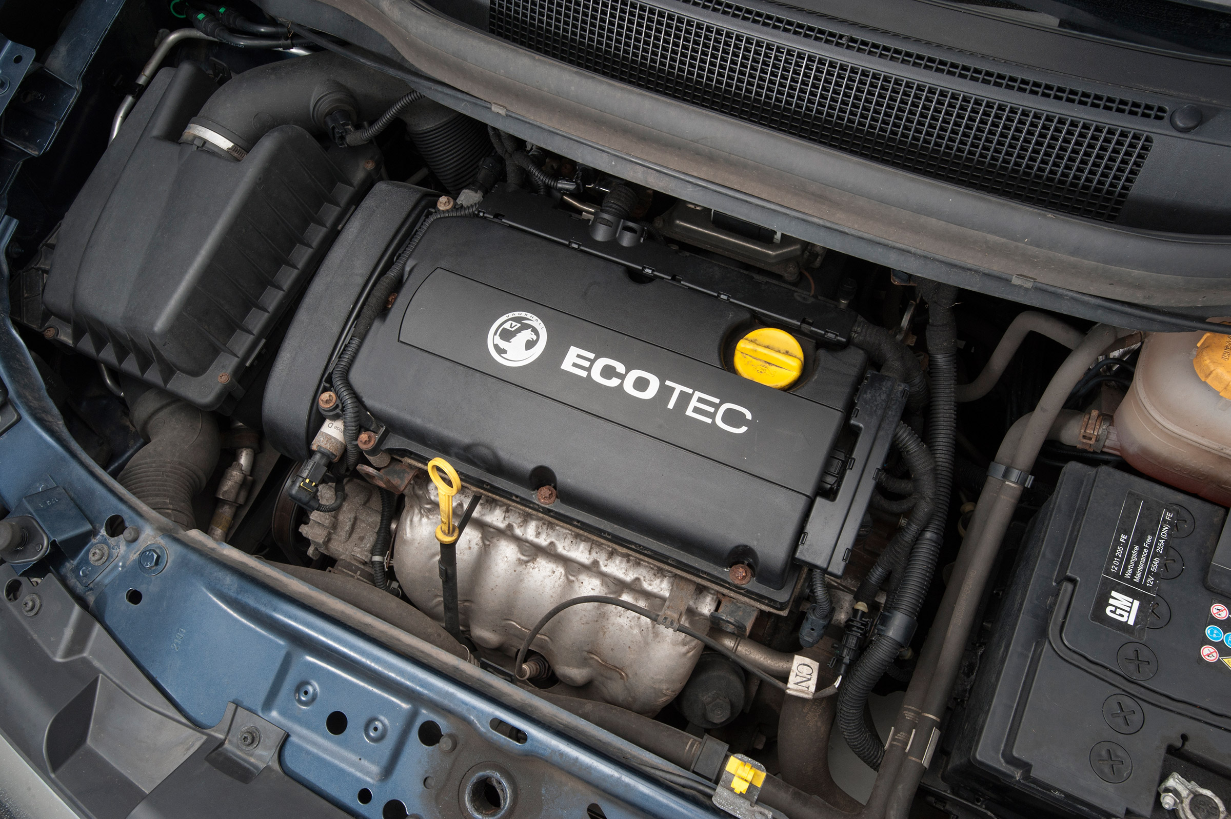 Used Vauxhall Zafira - engine