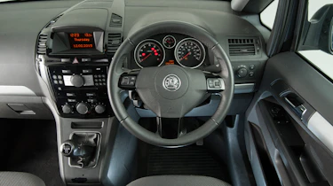 Used Vauxhall Zafira - dash