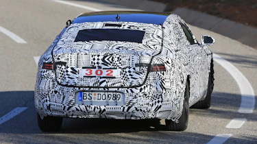 VW Arteon 2017 spy shot 12