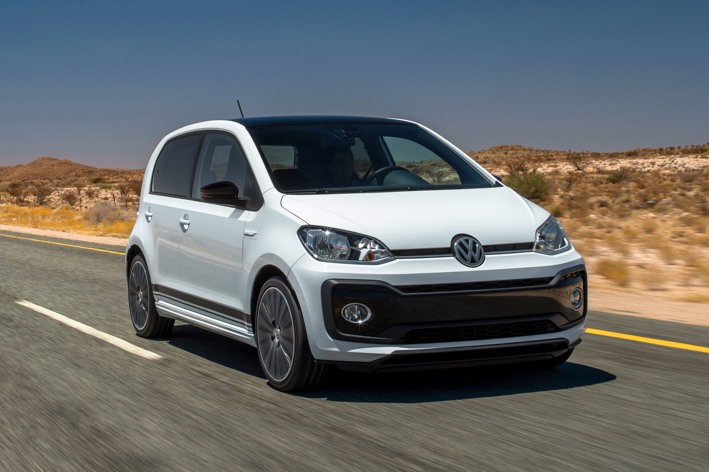 Volkswagen up! GTI prototype - front tracking