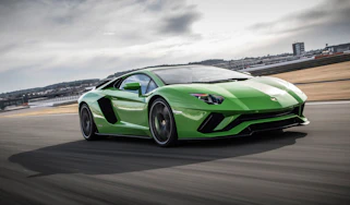 Lamborghini Aventador S - front