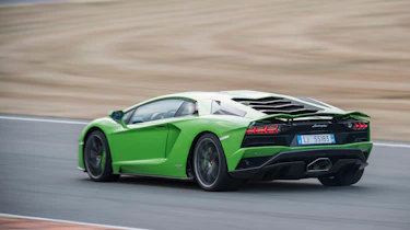 Lamborghini Aventador S - rear/side