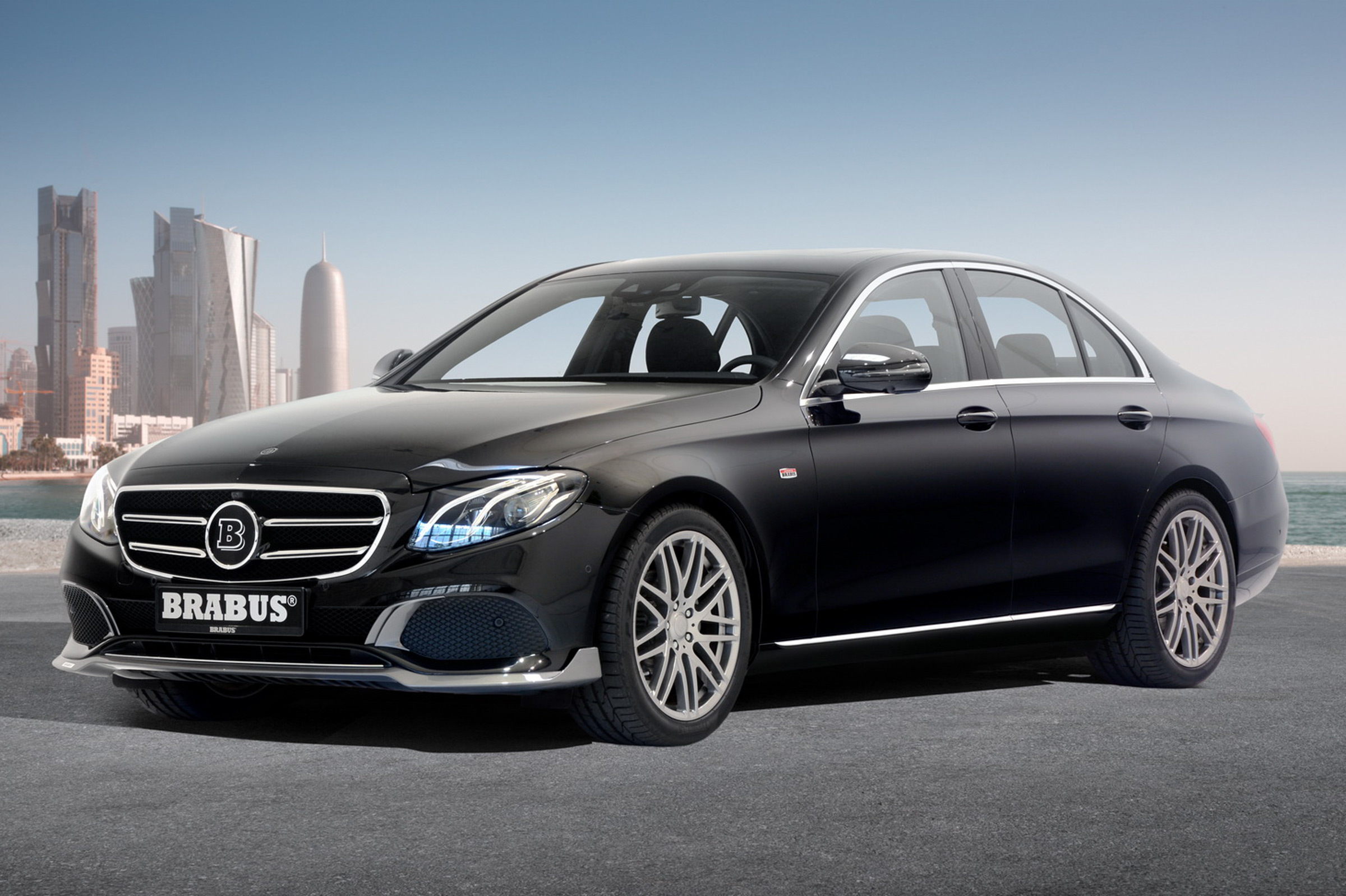 Mercedes E-Class Brabus 2017 - front quarter 2