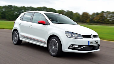 Volkswagen Polo - front
