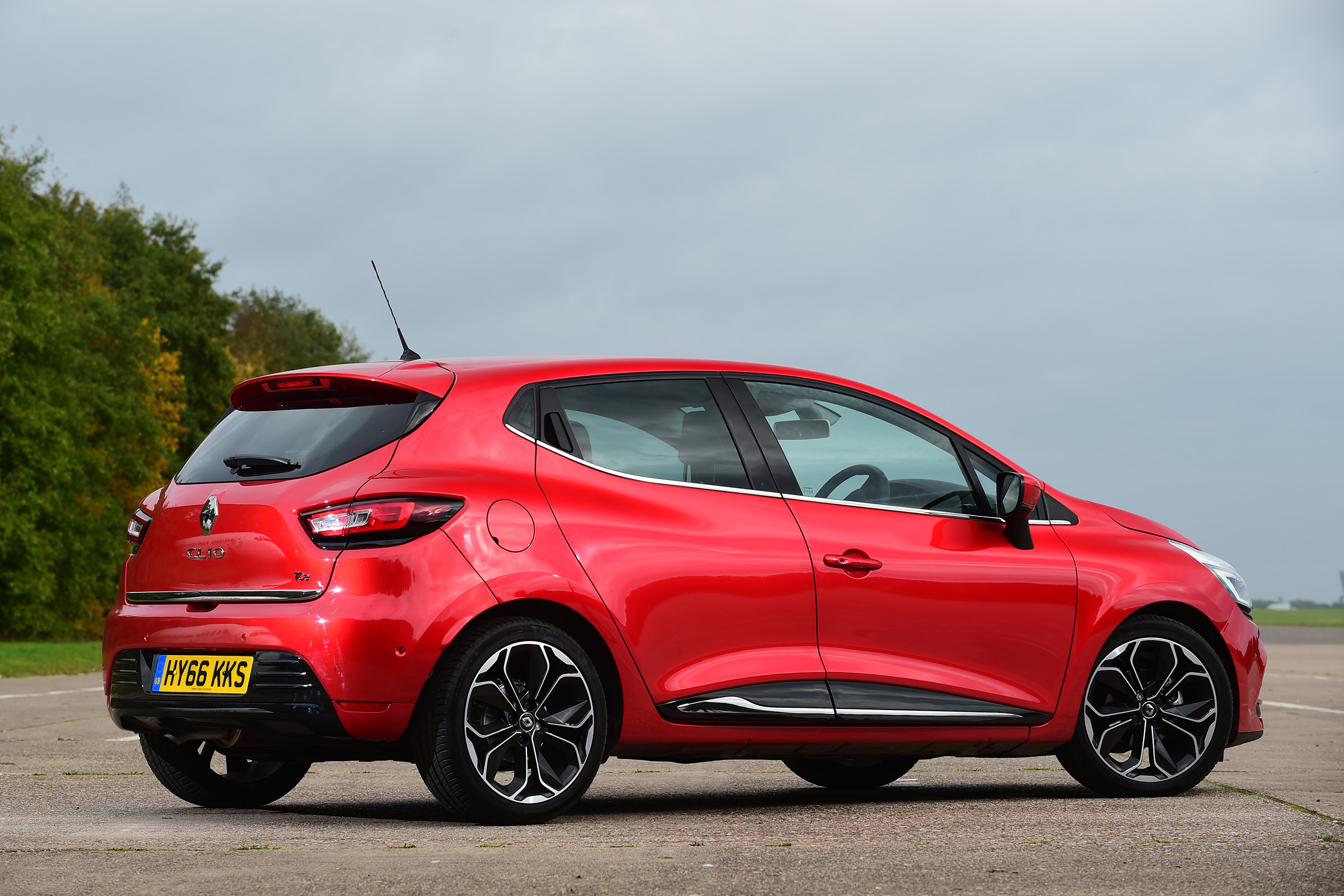 Renault Clio - rear static