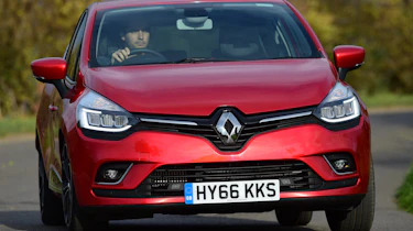 Renault Clio - front cornering