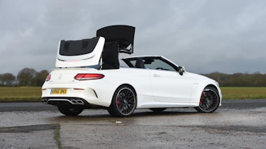 Mercedes-AMG C 63 Cabriolet 2017 - roof closing 1