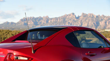 Mazda MX-5 RF 2017 - rear