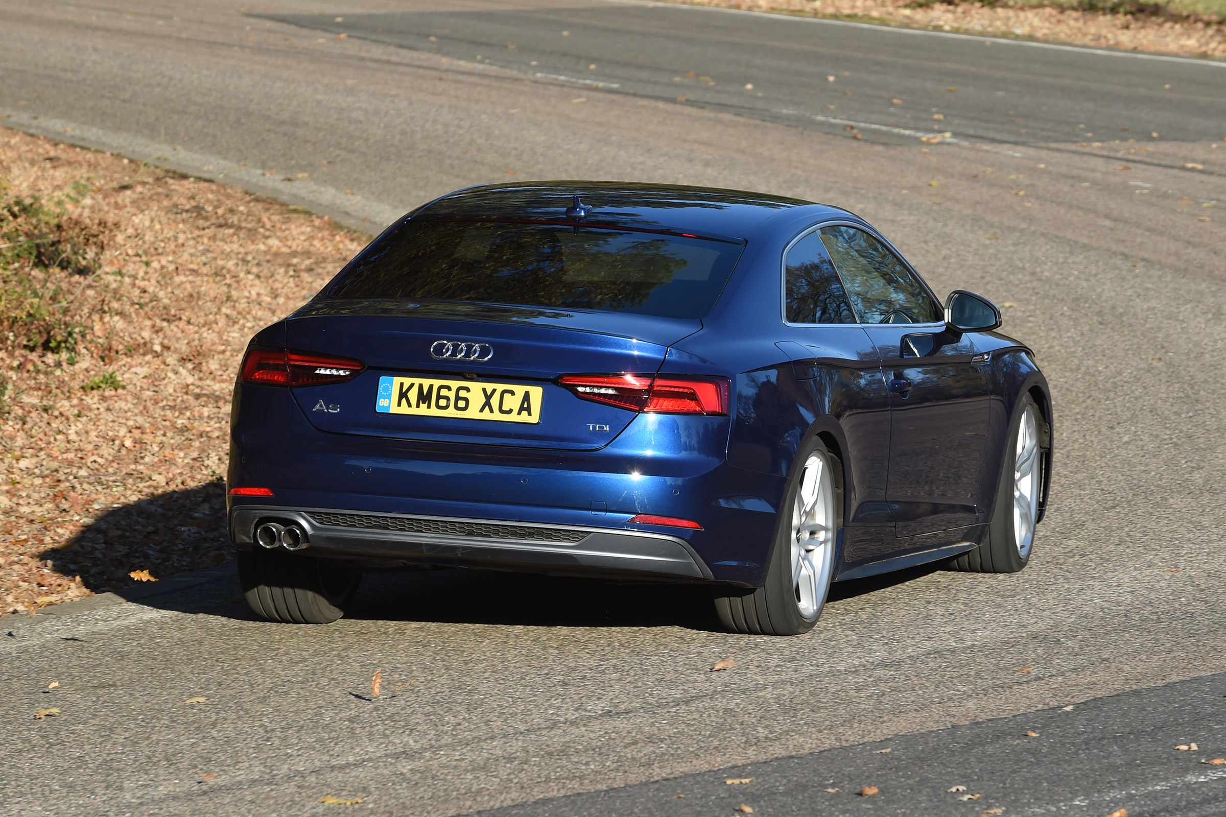 Audi A5 - rear cornering