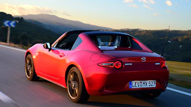 Mazda MX-5 RF 2017 - rear tracking