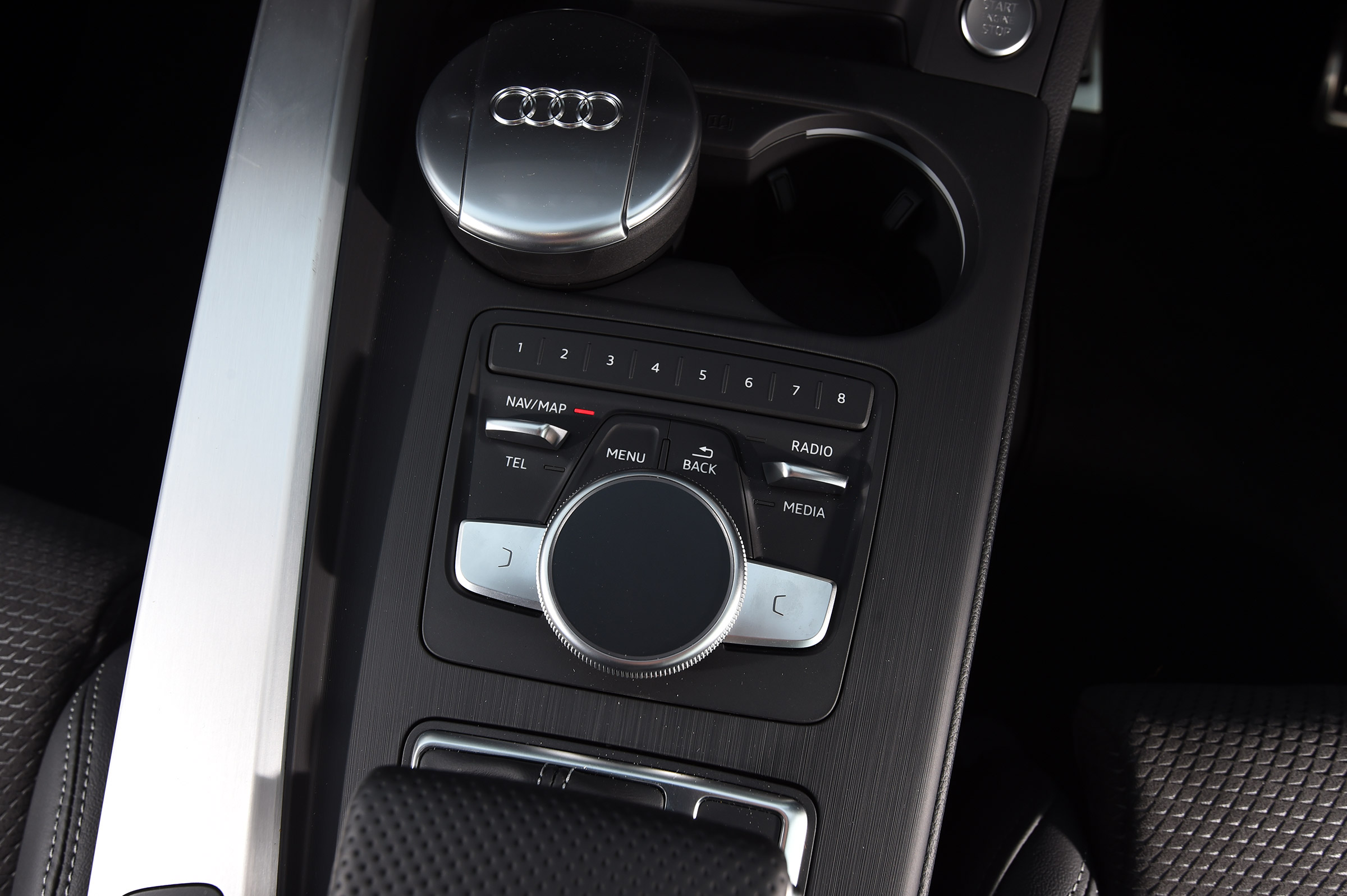 Audi A5 - controls