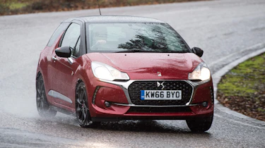 DS 3 Performance Line 2017 - front cornering