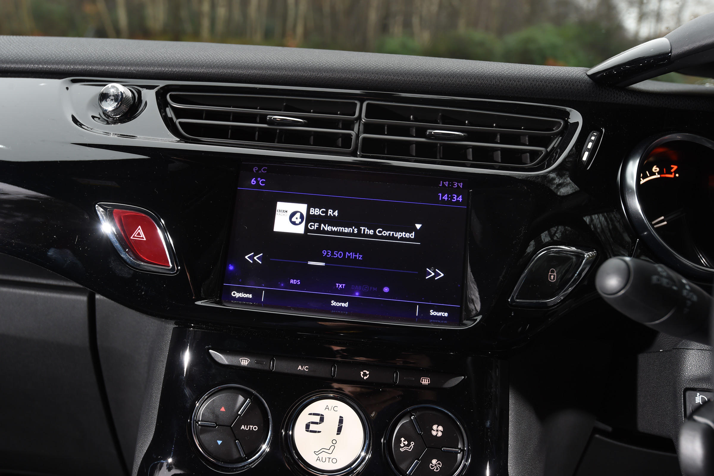 DS 3 Performance Line 2017 - infotainment