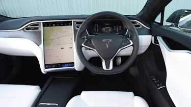 Tesla Model S P100D - dash