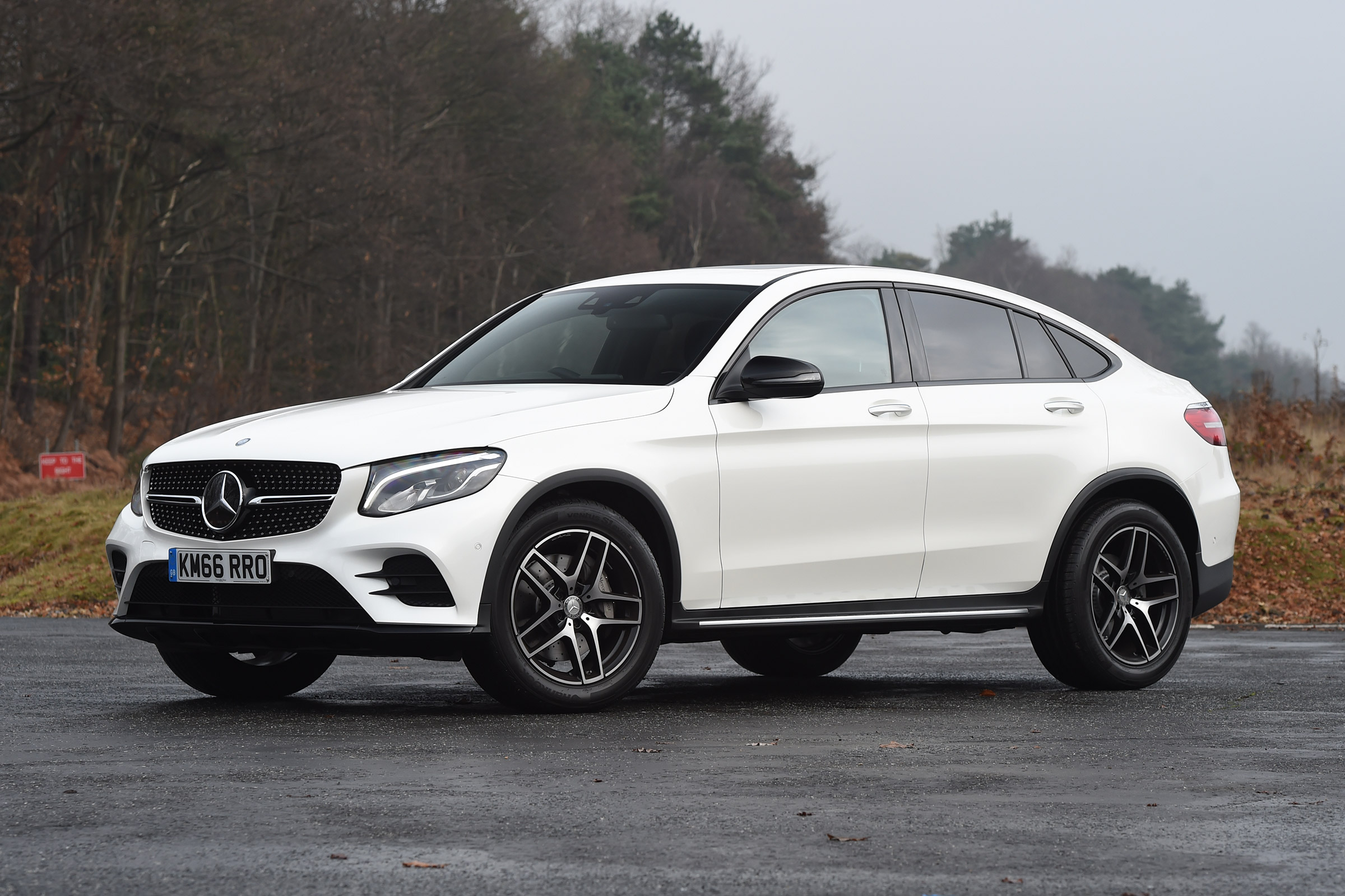 Mercedes GLC Coupe - front static