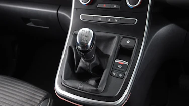 Renault Scenic - centre console