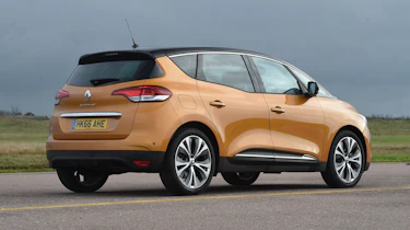Renault Scenic - rear static